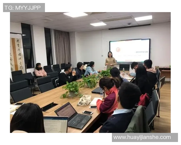 张芳独家分享网球心得与技巧助你提升球技的秘诀与经验